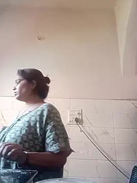 Trisha 71 online show from April 5, 2026, 9:17 am