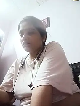 Trisha 71 online show from May 15, 2026, 9:11 pm