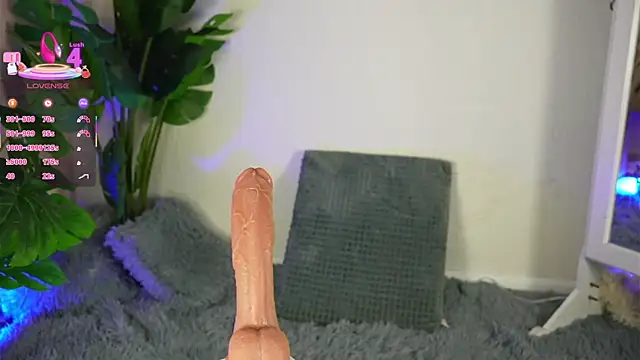 Snapshot of AnnieCouperr chatting on September 29, 2025, 7:51 pm AnnieCouperr online show from September 29, 2025, 7:51 pm