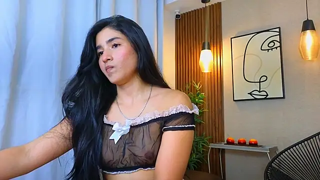 Lia Mar  online show from November 10, 2025, 6:07 pm