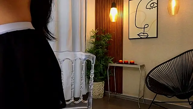 Lia Mar  online show from November 27, 2025, 6:10 pm