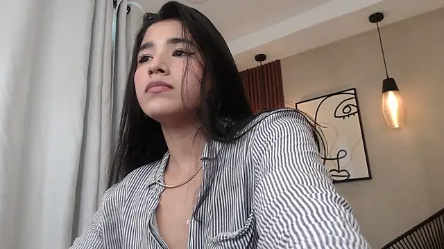 Lia Mar  online show from January 7, 2026, 5:59 pm