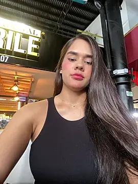 BellaLeclair online show from March 23, 2026, 9:19 pm