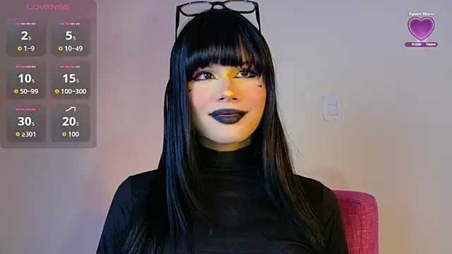 NATASHAA WINZ online show from October 3, 2025, 5:26 am