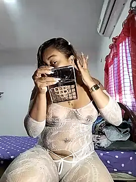 Snapshot of shanell_saenz chatting on April 19, 2026, 8:22 pm shanell saenz online show from April 19, 2026, 8:22 pm