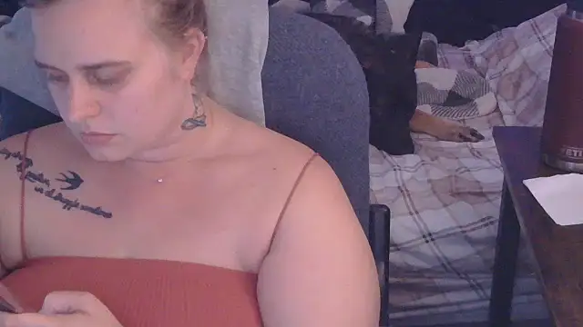 Snapshot of Sexyblonde12344 chatting on October 6, 2025, 12:19 am Sexyblonde12344 online show from October 6, 2025, 12:19 am