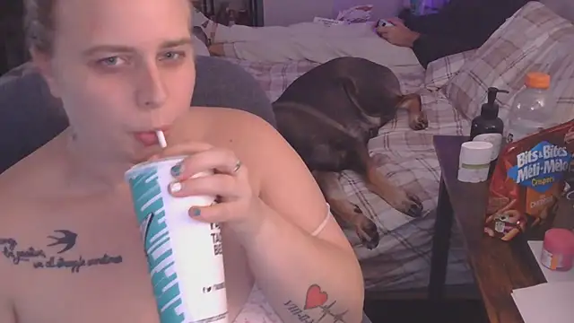 Snapshot of Sexyblonde12344 chatting on October 8, 2025, 11:24 pm Sexyblonde12344 online show from October 8, 2025, 11:24 pm