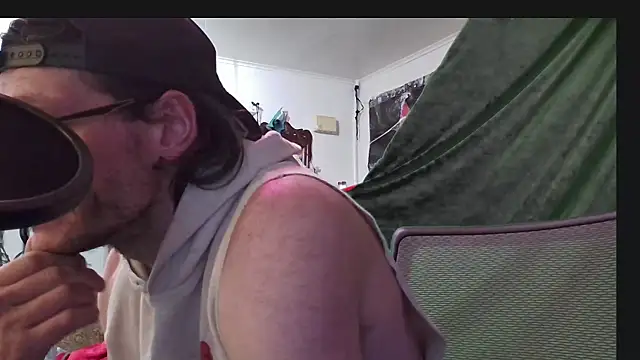 MasterDaddyCool online show from October 25, 2025, 6:10 am