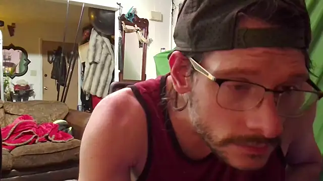 MasterDaddyCool online show from November 3, 2025, 9:10 am