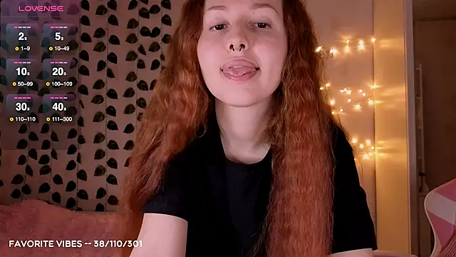 Snapshot of lina_red_xxx chatting on September 11, 2025, 9:15 pm lina red xxx online show from September 11, 2025, 9:15 pm