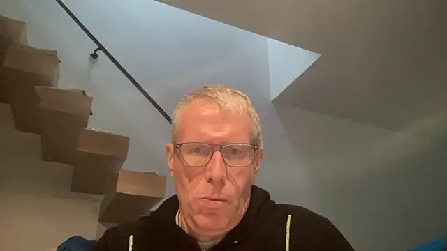 choupipat1 online show from January 13, 2026, 8:52 am