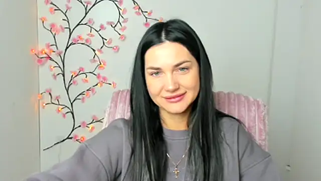 Snapshot of Lune_Moon chatting on February 20, 2026, 6:48 am Lune Moon online show from February 20, 2026, 6:48 am