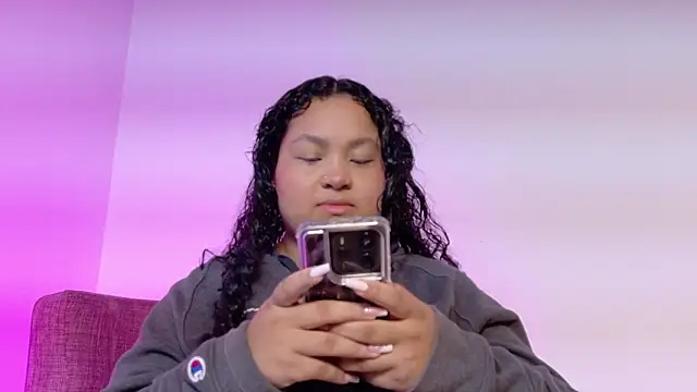 Snapshot of KITY_HILL chatting on January 16, 2026, 3:21 am KITY HILL online show from January 16, 2026, 3:21 am