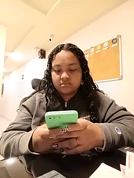 Snapshot of KITY_HILL chatting on March 1, 2026, 1:40 am KITY HILL online show from March 1, 2026, 1:40 am