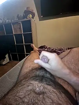 Snapshot of aries41s chatting on December 15, 2025, 6:28 am aries41s online show from December 15, 2025, 6:28 am