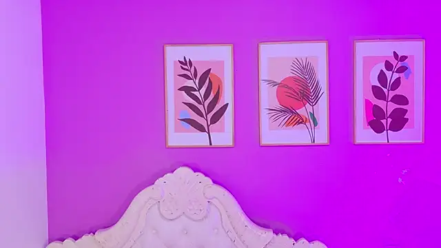 SamantaKane online show from April 9, 2026, 3:50 am