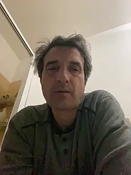 Snapshot of sasatimido chatting on April 17, 2026, 3:31 am sasatimido online show from April 17, 2026, 3:31 am