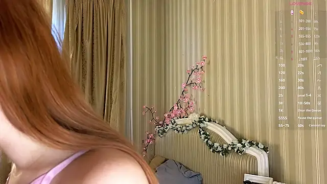 Snapshot of Juuulia_ chatting on March 30, 2026, 12:17 pm Juuulia online show from March 30, 2026, 12:17 pm
