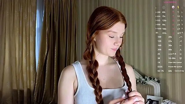 Snapshot of Juuulia_ chatting on April 1, 2026, 2:03 pm Juuulia online show from April 1, 2026, 2:03 pm