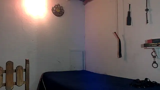 indomitaFox online show from February 28, 2026, 3:07 am