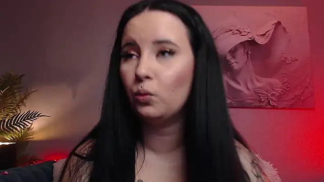 MikaSnake online show from September 21, 2025, 8:21 pm