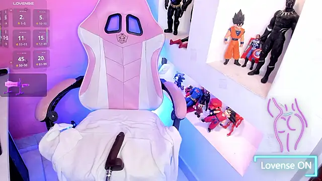 CataleyaGlow online show from March 12, 2026, 5:57 am