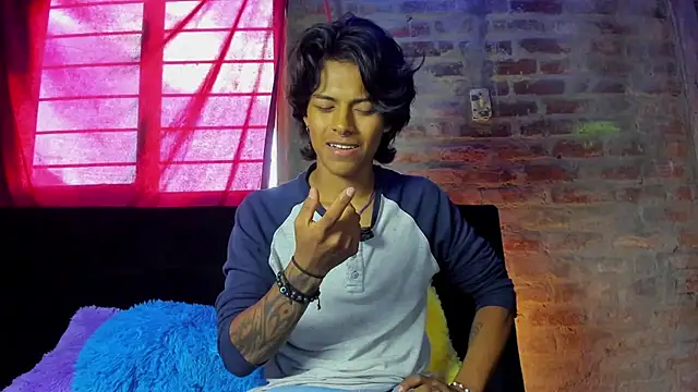 dreyk20 online show from March 19, 2026, 8:24 pm