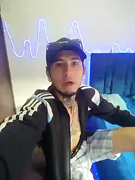 Snapshot of Tattoboy19cm chatting on September 9, 2025, 2:16 pm Tattoboy19cm online show from September 9, 2025, 2:16 pm