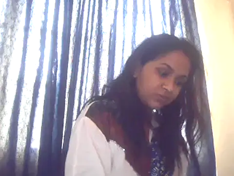 cute indianxo online show from September 14, 2025, 10:03 am