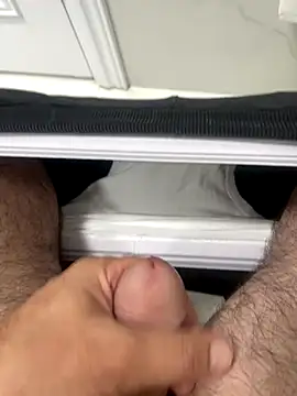 Heros2000 online show from October 25, 2025, 7:38 am