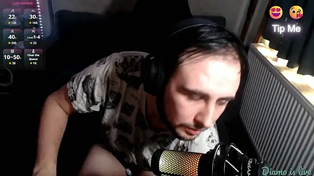 cjhouse96 online show from October 22, 2025, 9:53 am