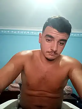 Snapshot of Noname2766 chatting on November 18, 2025, 10:25 pm Noname2766 online show from November 18, 2025, 10:25 pm