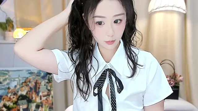 lumi65 online show from October 15, 2025, 11:43 am