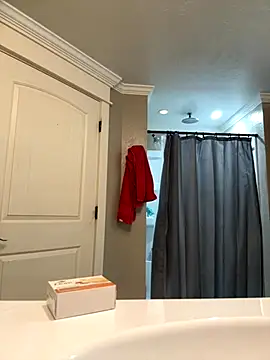 Snapshot of bleedthetrees chatting on October 10, 2025, 7:18 am bleedthetrees online show from October 10, 2025, 7:18 am