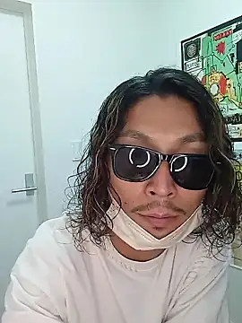 specialz0831 online show from October 28, 2025, 4:49 am