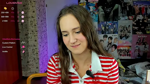 LucyRose3 online show from September 15, 2025, 4:45 am