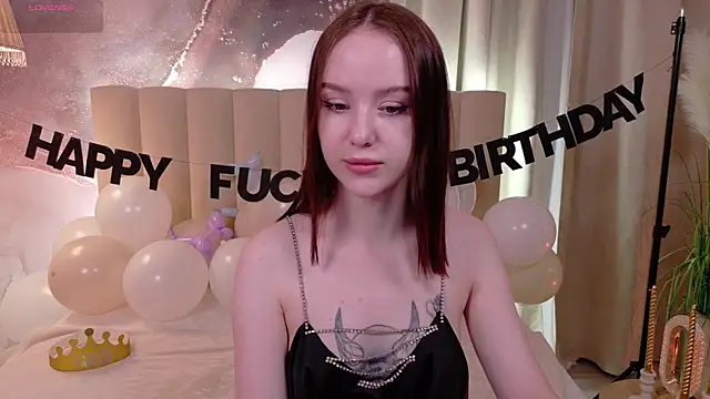 MarySparkle online show from November 2, 2025, 4:26 am