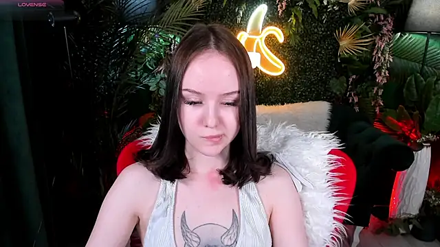 MarySparkle online show from November 29, 2025, 4:15 am