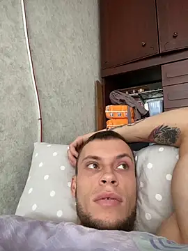 PUER4IK online show from October 11, 2025, 7:18 am