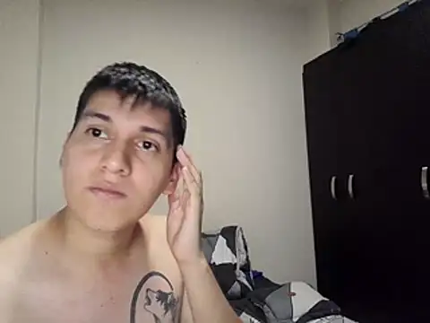 Andbry online show from October 24, 2025, 1:03 am