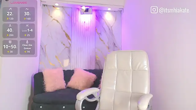 Snapshot of Mhiaa_Sweet chatting on October 4, 2025, 12:03 pm Mhiaa Sweet online show from October 4, 2025, 12:03 pm