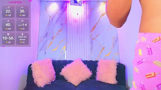 Snapshot of Mhiaa_Sweet chatting on October 27, 2025, 12:20 pm Mhiaa Sweet online show from October 27, 2025, 12:20 pm