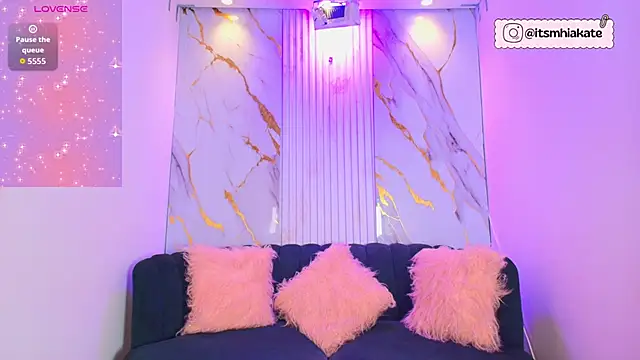 Snapshot of Mhiaa_Sweet chatting on November 6, 2025, 12:06 pm Mhiaa Sweet online show from November 6, 2025, 12:06 pm