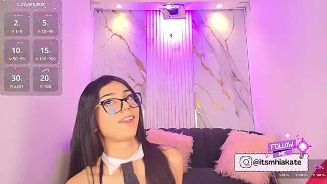 Snapshot of Mhiaa_Sweet chatting on November 18, 2025, 12:20 pm Mhiaa Sweet online show from November 18, 2025, 12:20 pm