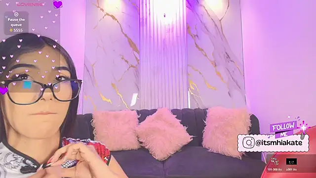 Snapshot of Mhiaa_Sweet chatting on December 16, 2025, 12:10 pm Mhiaa Sweet online show from December 16, 2025, 12:10 pm