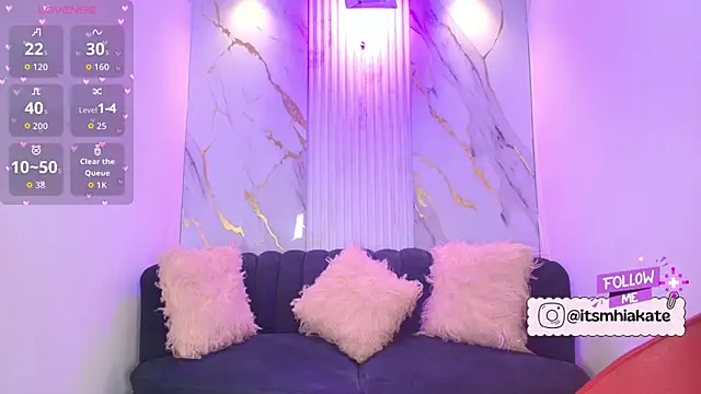 Snapshot of Mhiaa_Sweet chatting on December 22, 2025, 11:29 am Mhiaa Sweet online show from December 22, 2025, 11:29 am