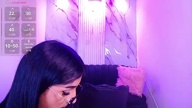 Snapshot of Mhiaa_Sweet chatting on February 23, 2026, 2:03 pm Mhiaa Sweet online show from February 23, 2026, 2:03 pm