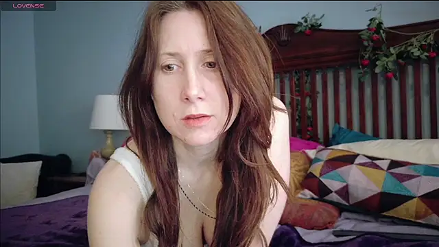 MommyGoddessL online show from April 2, 2026, 2:37 pm