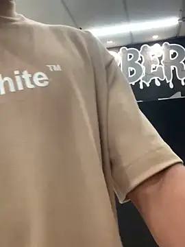 soueuweslley online show from March 11, 2026, 4:40 am