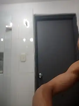 Snapshot of Davig4 chatting on November 15, 2025, 9:50 am Davig4 online show from November 15, 2025, 9:50 am